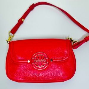 NWOT Tory Burch Amanda Classic Crossbody